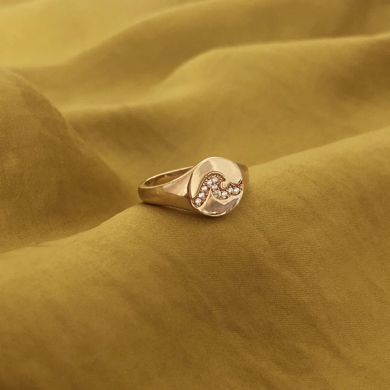 Must-Have Jewelry Pieces At Reduced Prices Alena - Wavy Signet Ring