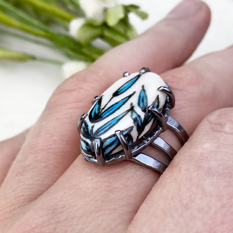 Luxury Jewelry Sale – Sparkle For Less Blue Reed Ring
