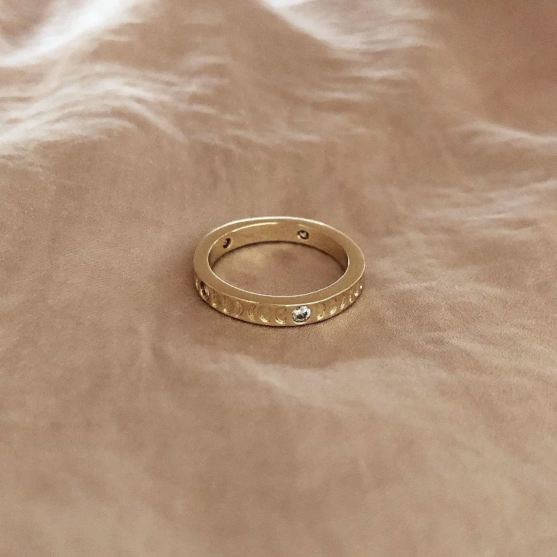 Premium Diamond Jewelry At Once-In-A-Lifetime Discounts Eliza - Moon Phase Ring