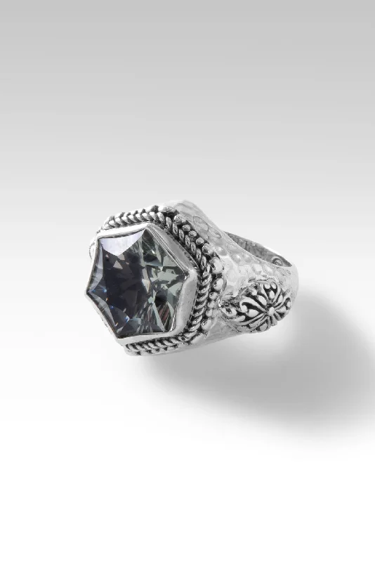 Seasonal Jewelry Deals – Elevate Your Style Embrace Imperfection Ring™ in Prasiolite