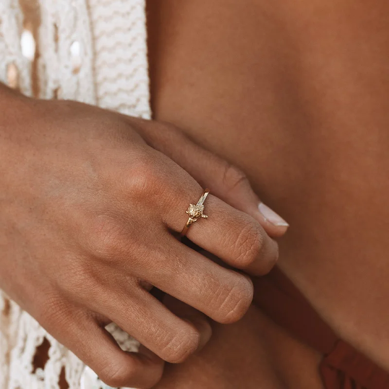 Seasonal Jewelry Deals – Elevate Your Style Honu Ring