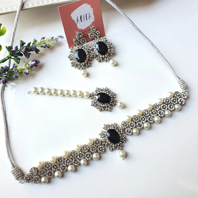 Elegant Designs, Unbeatable Discounts – Shop Jewelry Now Mehrbano (Silver Black)