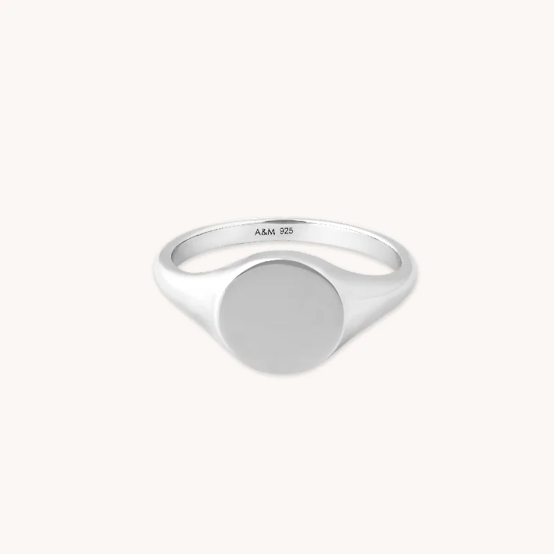 Trending Jewelry Styles Now At Limited-Time Discounts Orbit Signet Ring in Silver