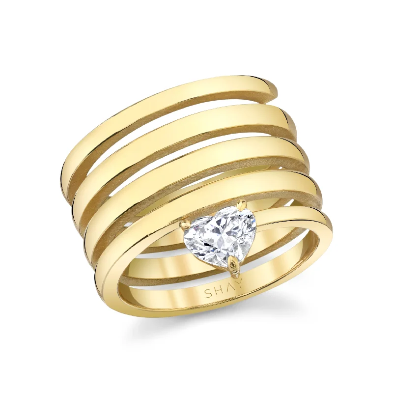 Get Your Favorite Jewelry At The Best Price SOLID GOLD DIAMOND HEART SPIRAL RING