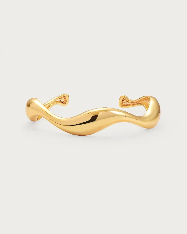 Make Every Moment Shine – Jewelry Discounts Available Chunky Wave Bangle