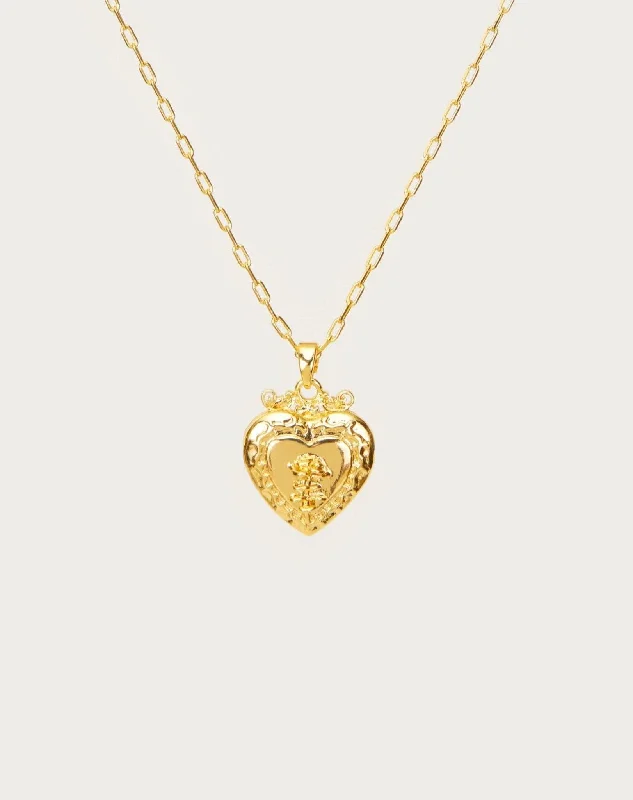 The Perfect Jewelry Piece At The Perfect Discount Isabela Locket