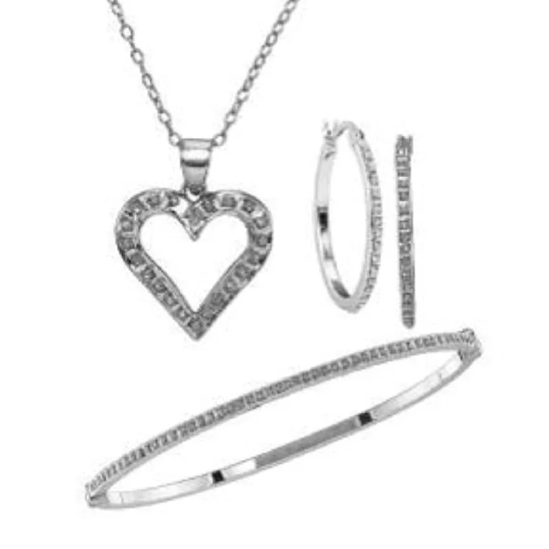 Luxury Handcrafted Jewelry For Elegant Looks Platinum Plated Sterling Silver and Diamond 18-inch Box Set Diamond Accent Pendant
