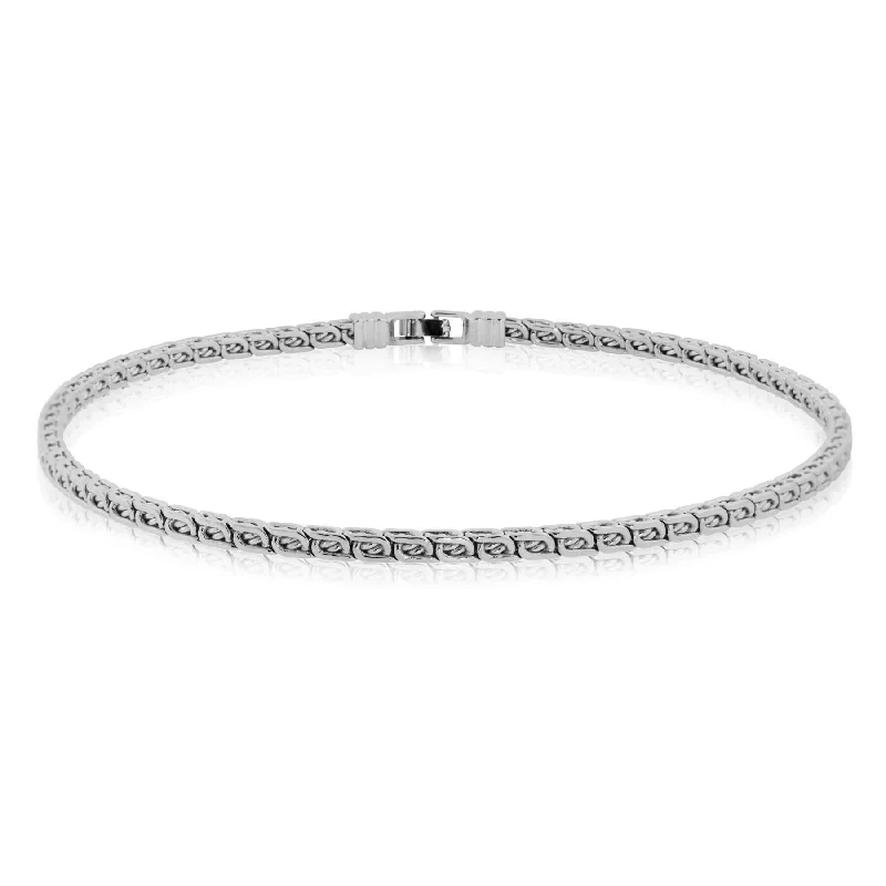 Elegant Designs, Unbeatable Discounts – Shop Jewelry Now 1928 Jewelry Silver 3mm Box Chain Choker Necklace 16"