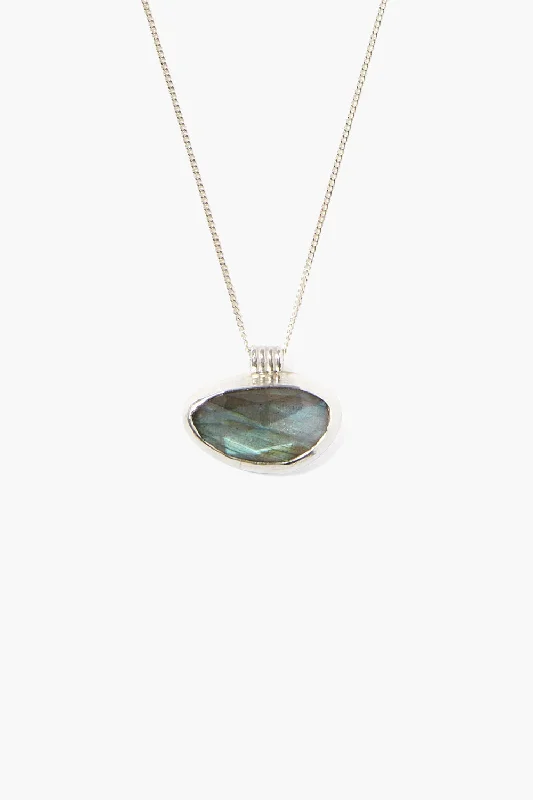 Delicate Crystal Jewelry For Sophisticated Charm Delta Necklace Labradorite