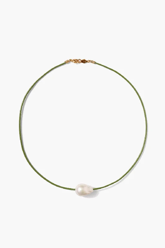 Personalized Jewelry Sale – Meaningful Gifts At Great Prices Isla Pearl Necklace Green