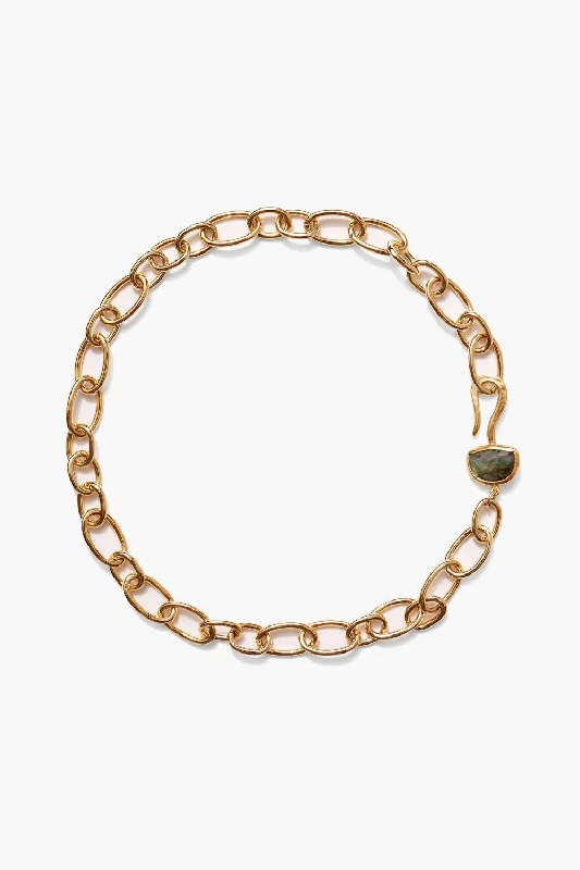 Timeless Elegance At Unbelievable Discounts Luna Chain Necklace Labradorite