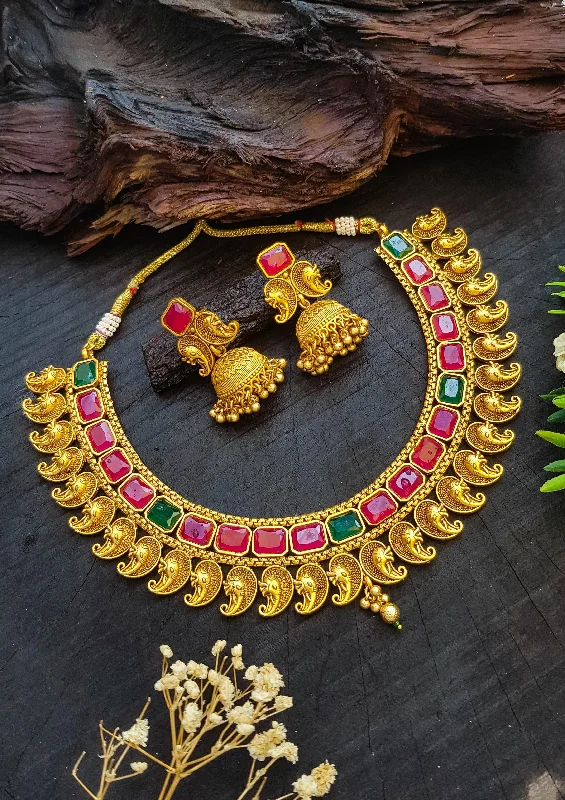 Flash Sale On Stunning Jewelry – Don't Miss Out Premium Gold plated Exclusive Designer Necklace Set with Stones studde