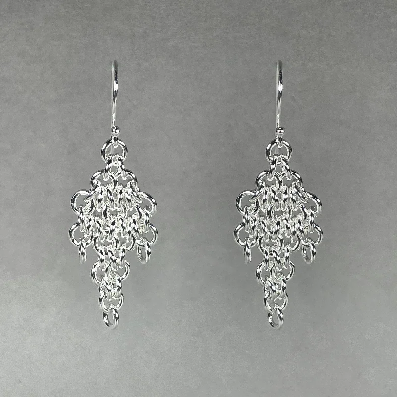 Affordable Glamour – Premium Jewelry At Special Prices Chainmail Duck Feet Earrings