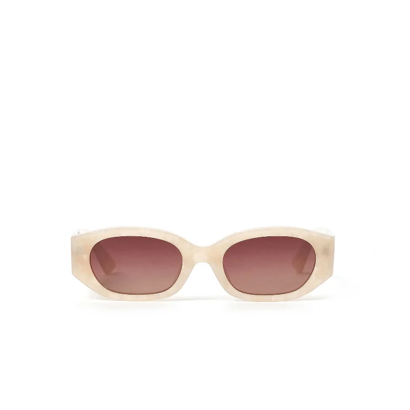 Elegant Designs, Unbeatable Discounts – Shop Jewelry Now Hendrix Sunglasses - Cream Marle