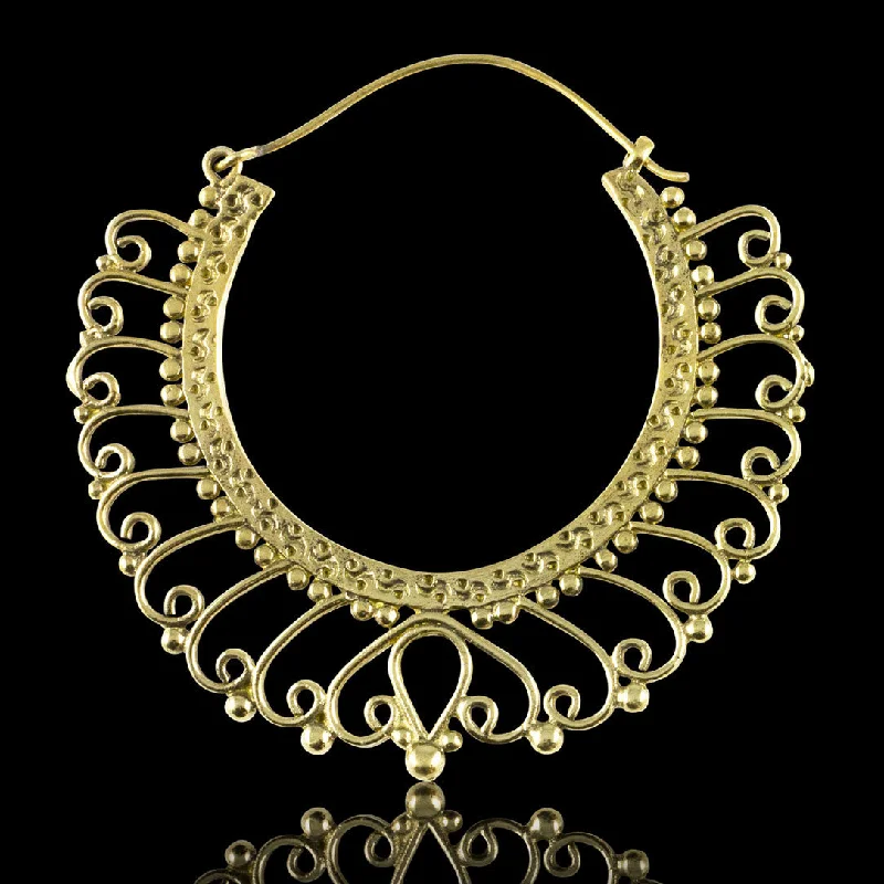 Elegant Jewelry Pieces At Unbelievable Prices <span>BRE-340<span>: </span></span>Imperial Hoops