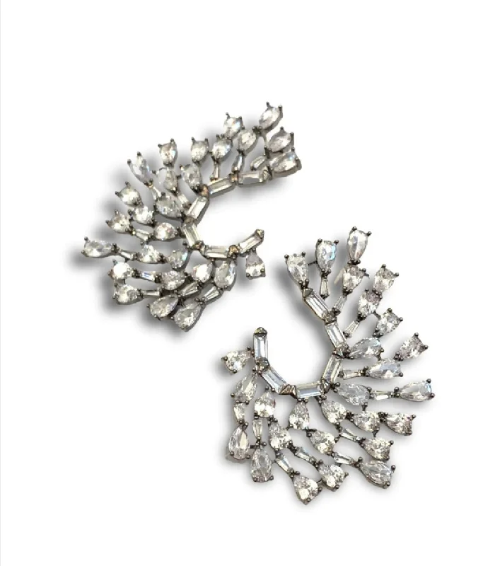 Luxury Jewelry Clearance – Shop Premium Styles Now Isabella Hoop