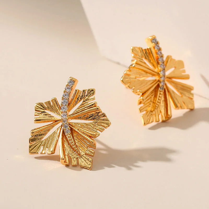 Glamorous Jewelry, Glamorous Deals – Shop Now Just lil things Artificial Earrings