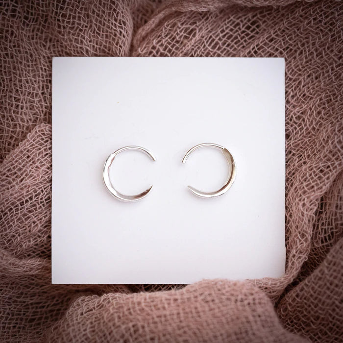 Celebrate Every Occasion With Sparkling Savings Karambit Earrings Silver