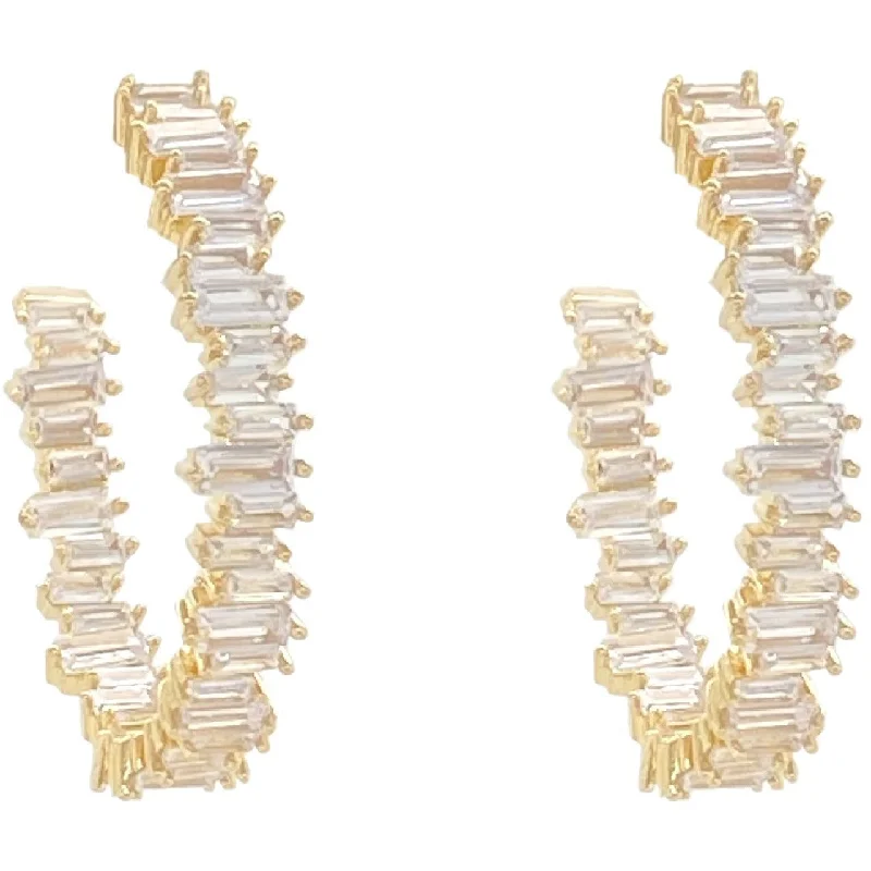 Classic And Modern Jewelry Styles On Sale Medium Baguette Gold