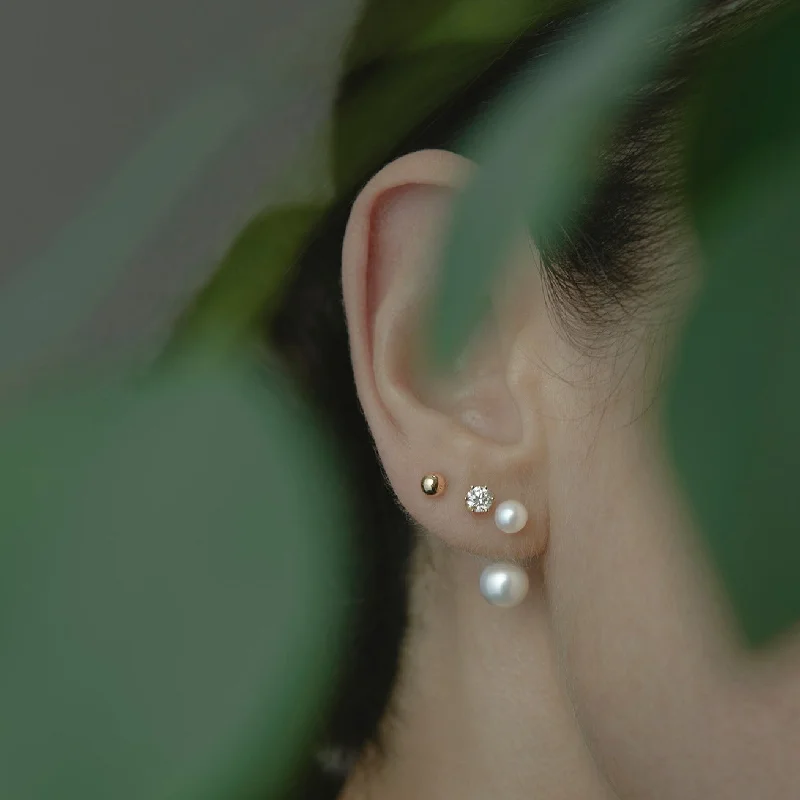 Clearance Sale On High-End Jewelry Collections Modern Classics Stack