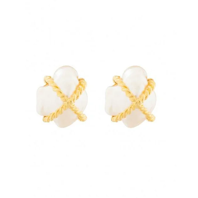 Elegant Necklaces And Bracelets At Limited-Time Offers Pearl Cross Clip