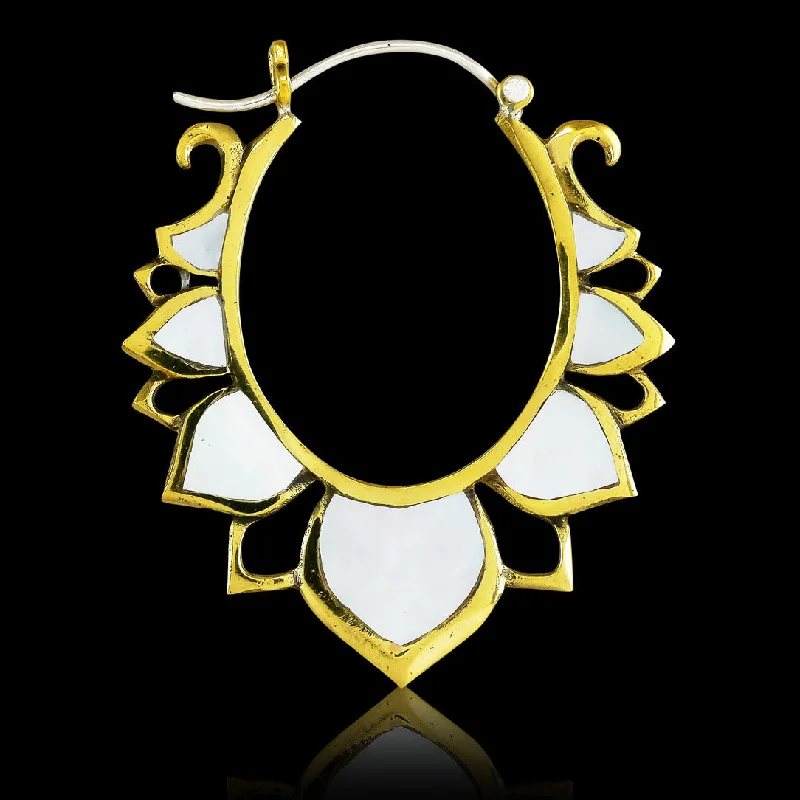 The Perfect Jewelry Piece At The Perfect Price <span>BRES-189<span>: </span></span>Pearl Lotus Drops - Silver Post