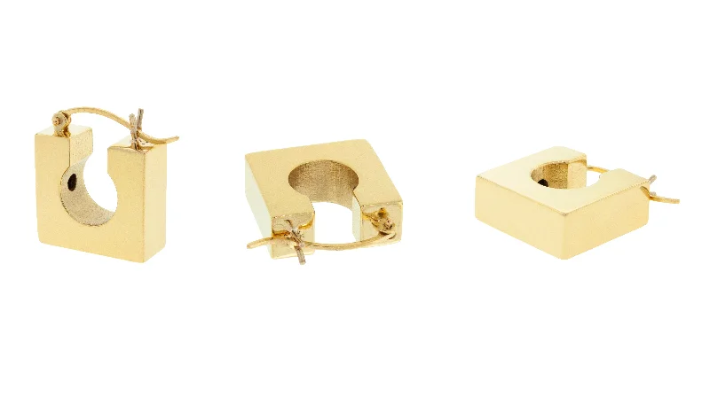 Premium Jewelry, Premium Discounts – Act Fast Square Huggie Earring