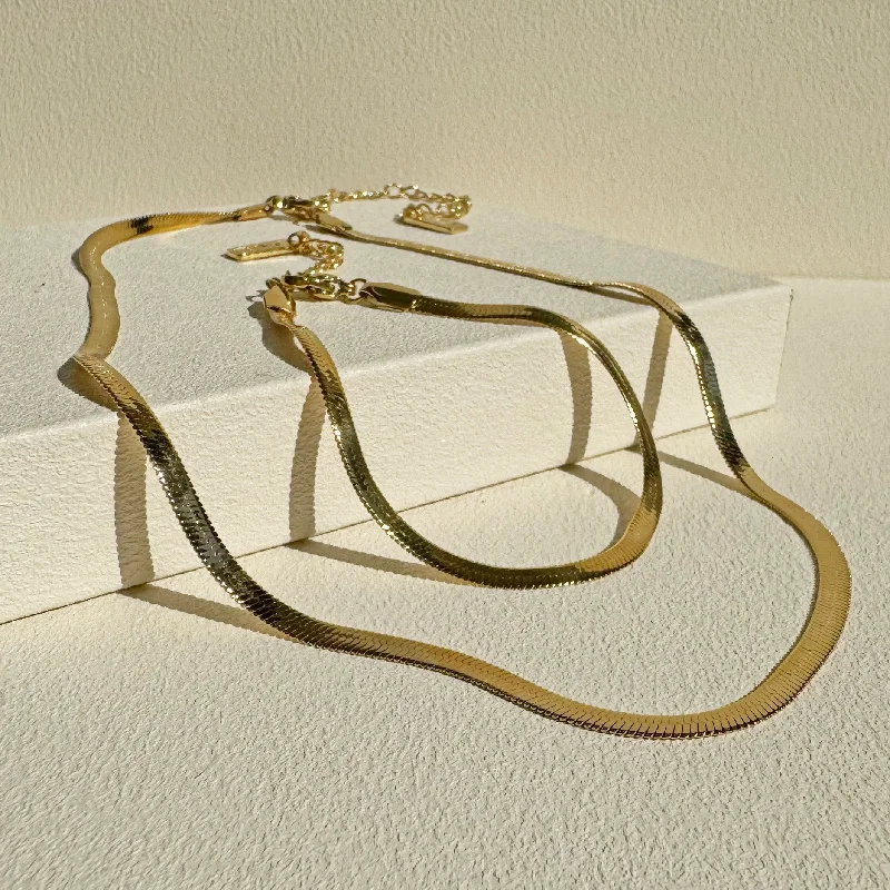 Exclusive Jewelry Sale Event – Shop Now Sylvia Snake Chain Bundle - Gold