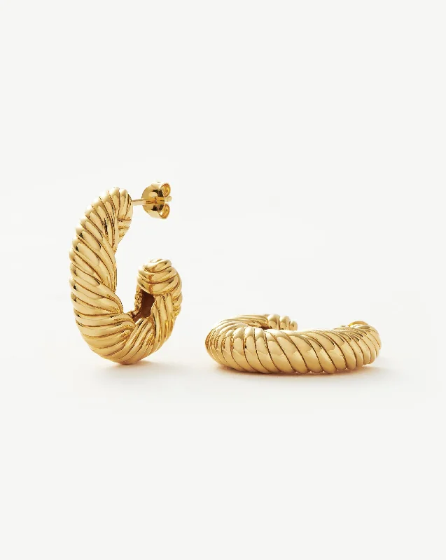 Dainty And Elegant Jewelry Now At Reduced Prices Wavy Ridge Medium Hoop Earrings