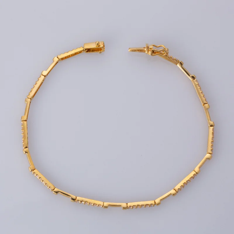 Exclusive Gemstone Jewelry At Special Prices 18K Yellow Gold Diamond Bracelet | 0.91ctw | 7"