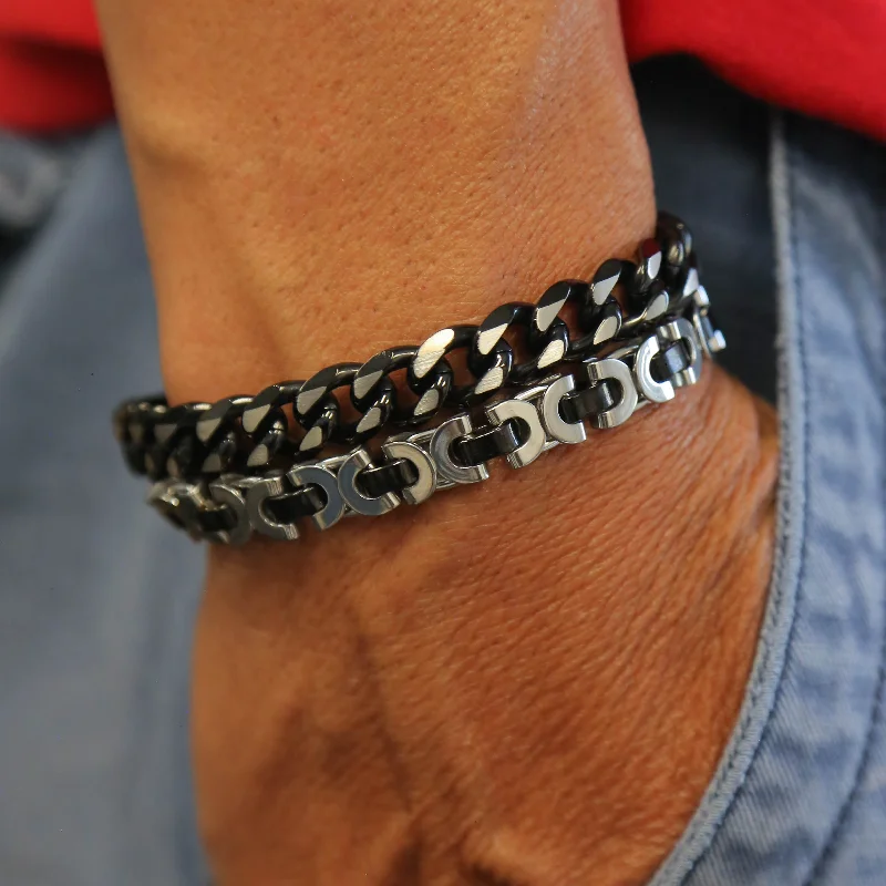 High-End Jewelry, Now More Affordable Than Ever ADRENALINE - Men's Bracelet Stack