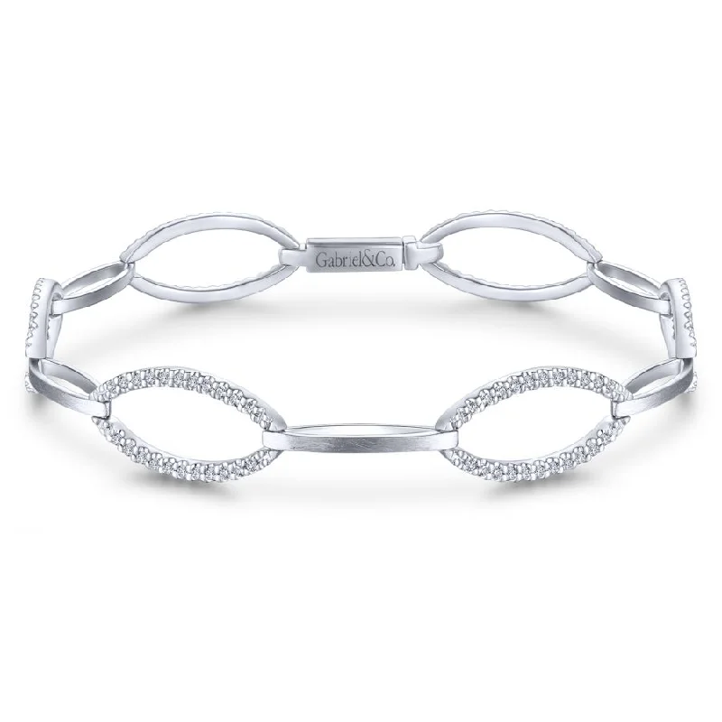 Clearance Sale On High-End Jewelry Collections Diamond Fashion Bracelet in 14k White Gold