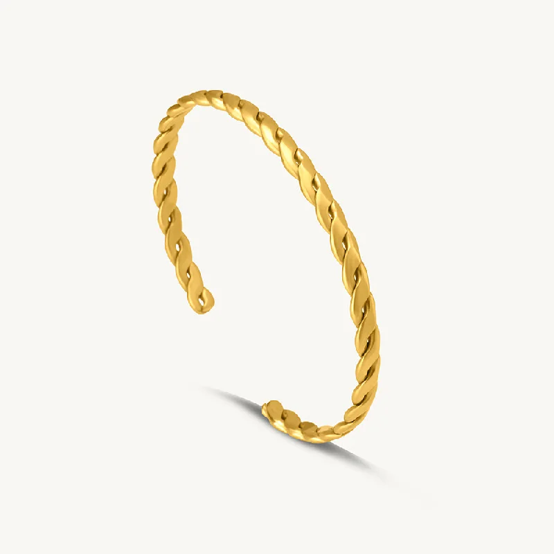 Luxury Jewelry Sale – Sparkle For Less Golden Twirl Bracelet