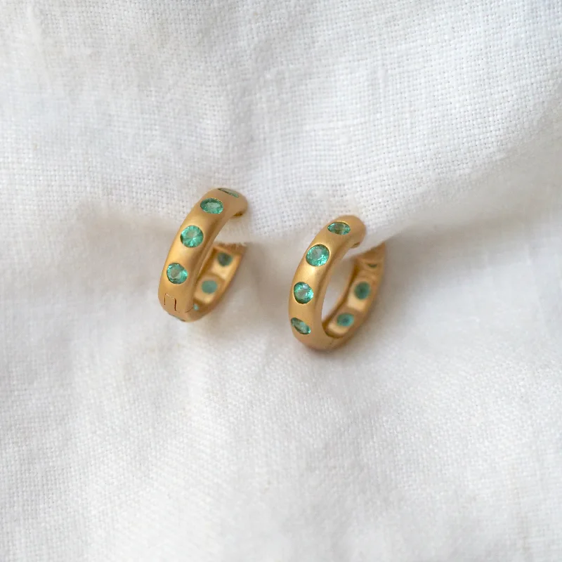 Fashion-Forward Geometric Jewelry For Contemporary Style Chunky Emerald Clicker Hoops