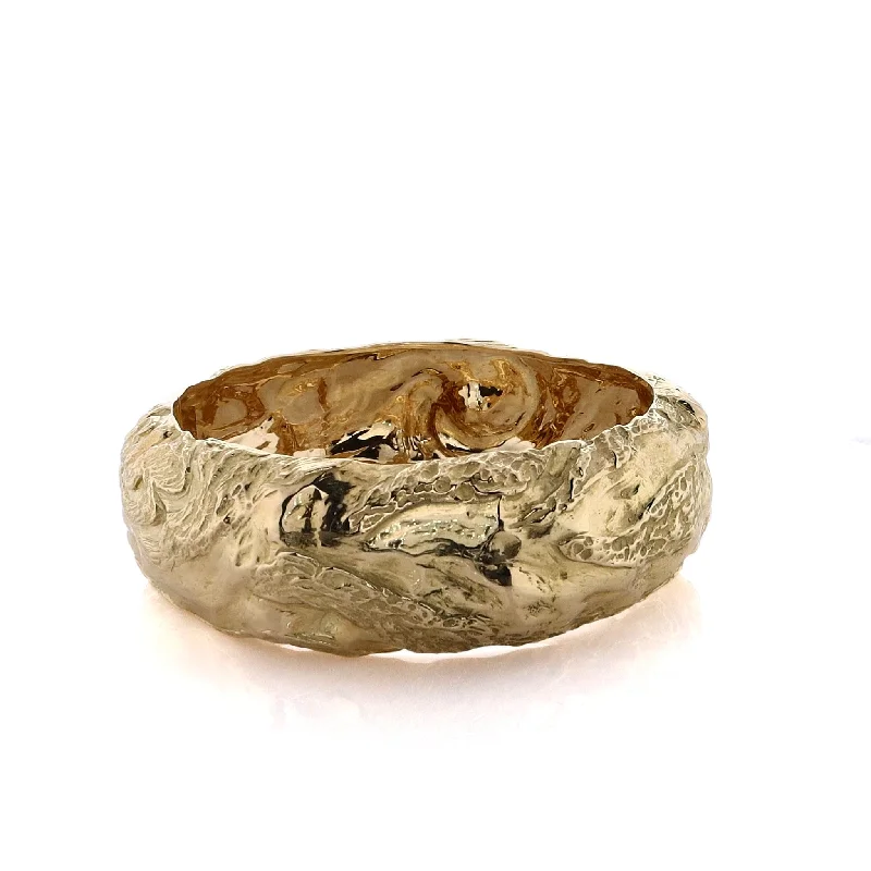 Seasonal Jewelry Sale – Upgrade Your Style Today Estate 18ky Polished and Textured Wave Design Hinged Bangle Bracelet